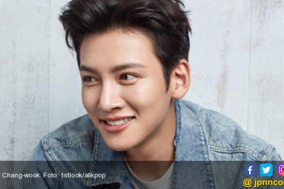 Positif Covid-19, Ji Chang-wook Hentikan Syuting The Sound of Magic - JPNN.COM