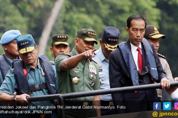 Presiden Jalan 2 Km ke Lokasi HUT TNI, Panglima Minta Maaf - JPNN.COM