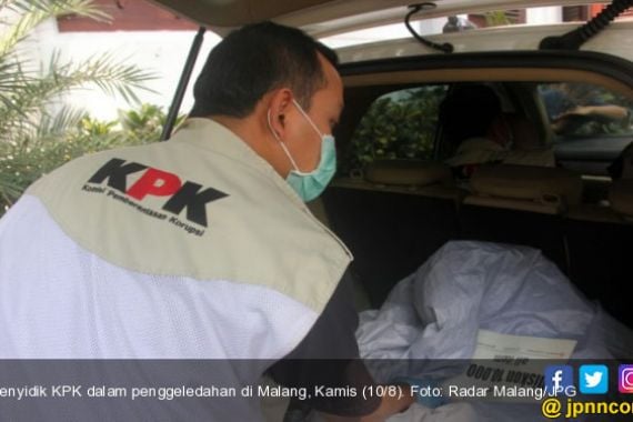 KPK Geledah DPRD Kota Malang, Agenda Rapat Dewan Dibatalkan - JPNN.COM