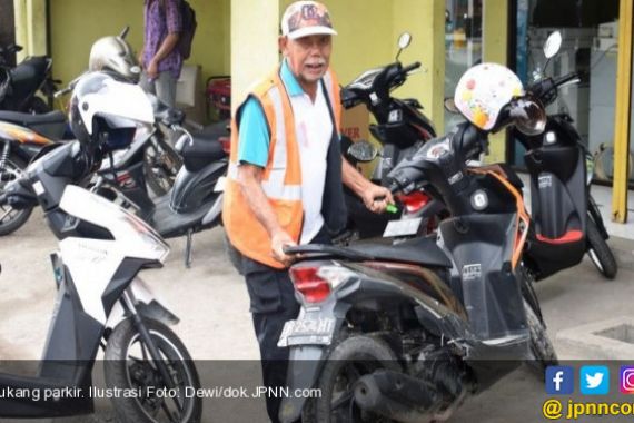 Gaji Dipotong Gara-gara Target Retribusi Parkir tak Tercapai - JPNN.COM
