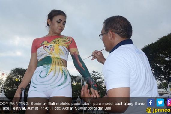 Lukis Tubuh Model Pikat Ribuan Pengunjung Sanur Village Festival - JPNN.COM