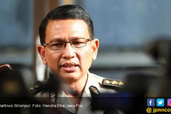 23 Perwira Tinggi Polri Naik Pangkat - JPNN.COM