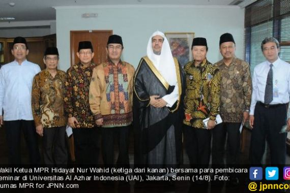 Hidayat Nur Wahid: Pendidikan Menguatkan Pemikiran Islam Moderat - JPNN.COM