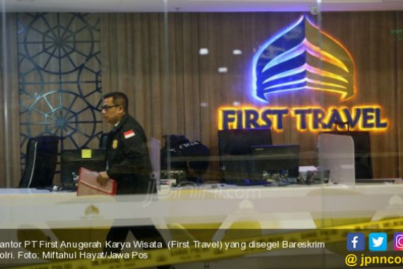 Polisi Jerat Adik Bos First Travel sebagai Tersangka - JPNN.COM