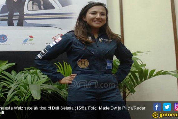 Shaesta Waiz, Pilot Perempuan Terbang Keliling Dunia Sendirian - JPNN.COM