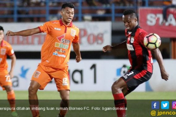 Imbang dengan Borneo FC, Persipura Tetap di Puncak Klasemen - JPNN.COM