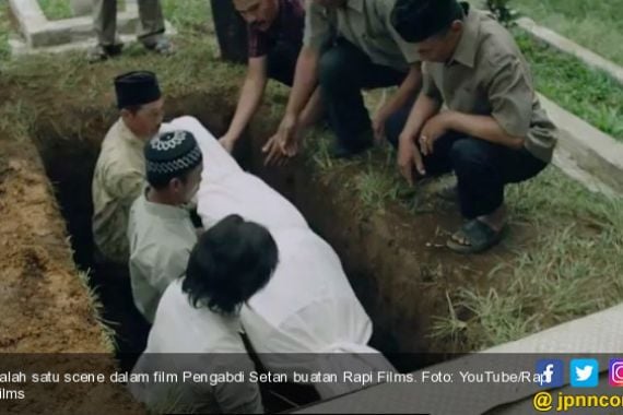 Hiii, Pengabdi Setan Sudah Tebar Horor Lewat Official Trailer - JPNN.COM