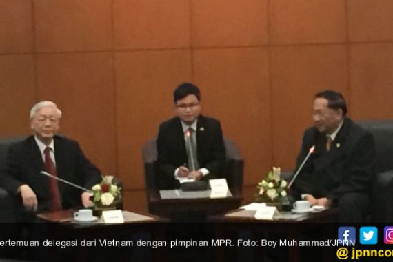 MPR Vietnam Sepakat Jaga Kedamaian ASEAN - JPNN.COM