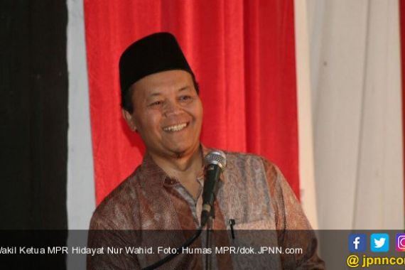 Hidayat Nur Wahid: Bangsa Indonesia Digagas dan Didirikan Kaum Terpelajar - JPNN.COM