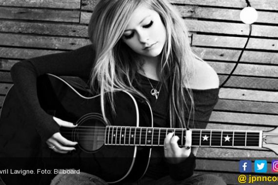 Lima Tahun Menghilang, Avril Lavigne Segera Rilis Album Baru - JPNN.COM