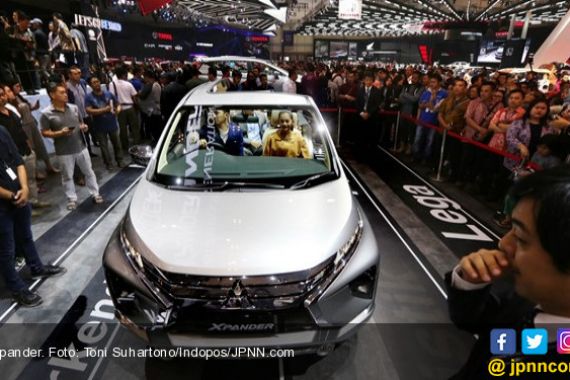 Dipesan 60,000 Unit Mitsubishi Xpander Rebut Car of The Year - JPNN.COM