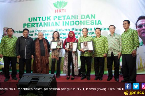 HKTI Dikukuhkan, 3 Tokoh Penggerak Pertanian Raih Award Bergengsi - JPNN.COM
