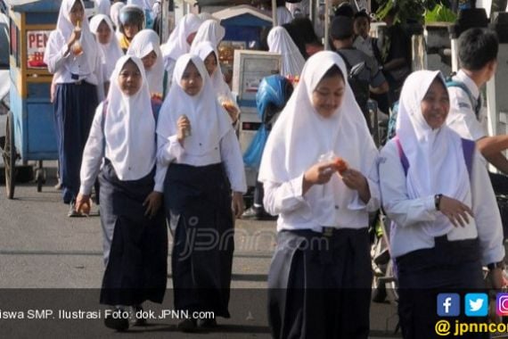 30 Ribu Lulusan SD di Bekasi Tak Bisa Masuk SMP Negeri - JPNN.COM