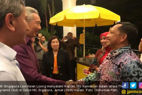 Pak Tito Tampil Luar Biasa, Petinggi Singapura Pasti Terpesona - JPNN.COM