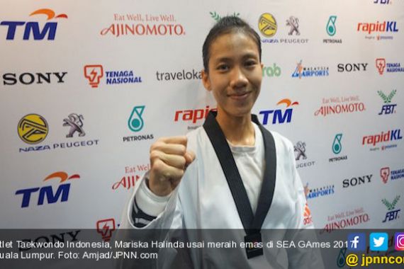 Mariska Raih Emas Setelah Taklukkan Atlet Taekwondo Filipina - JPNN.COM
