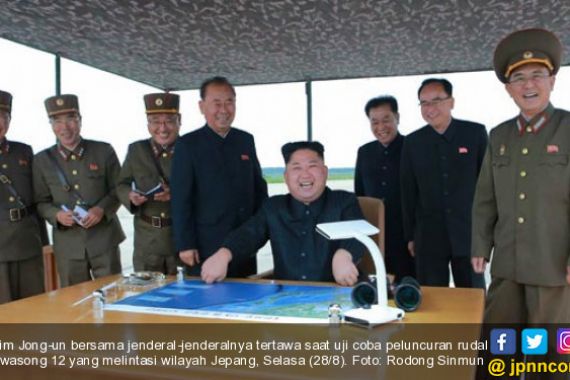 Ekonomi Amblas, Kim Jong Un Malah Sibuk Main Rudal - JPNN.COM