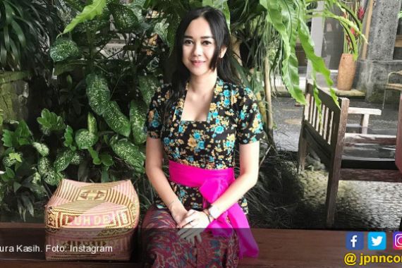 Unch Mesranya, Aura Kasih Liburan Bareng Pacar di Bali - JPNN.COM