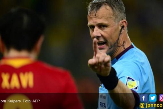 Spanyol Belum Pernah Menang Saat Pemilik Supermarket Ini jadi Wasit - JPNN.COM