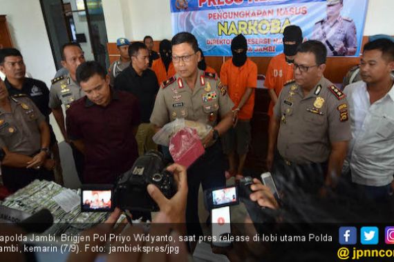 Sekali Antar Narkoba Dapat Rp 50 Juta Tapi Masuk Penjara - JPNN.COM