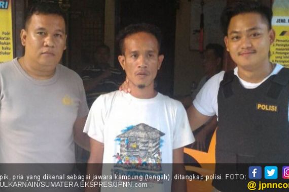 Si Jawara Kampung Ditangkap Polisi, Heboh! - JPNN.COM