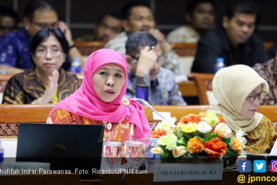 Jokowi Sudah Siapkan Pengganti Khofifah? - JPNN.COM