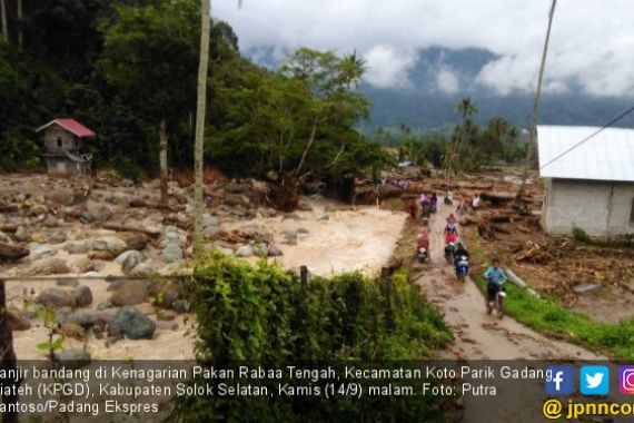 Banjir Bandang di Solok Selatan, Begini Kondisinya - JPNN.COM