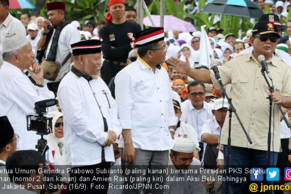 Prabowo, Amien Rais dan Sohibul Iman Bakal Umrah Bareng - JPNN.COM