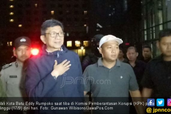 Terancam Dipecat dari PDIP, Eddy Rumpoko Tetap Merasa Bersih - JPNN.COM