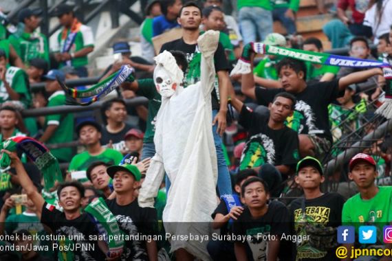 Arema FC vs Persebaya: Alasan Bonek Tidak Datang ke Malang - JPNN.COM