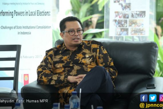 Wakil Ketua MPR Dukung Pemutaran Ulang Film G30S/PKI - JPNN.COM