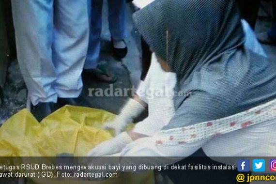 Hayo Ngaku, Siapa Buang Bayi dari Balik Tembok SD ke IGD? - JPNN.COM