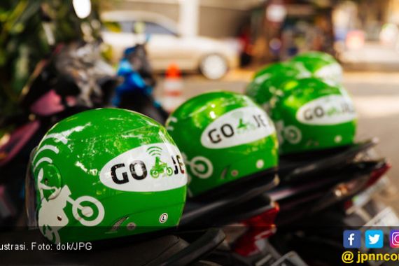 Kantor Go-Jek Ditutup di Depan Ratusan Sopir Angkot - JPNN.COM