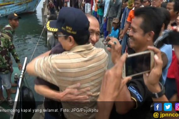 7 Penumpang Speed Boat Lolos dari Maut - JPNN.COM