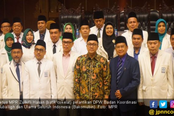 Zulkifli Hasan Ajak Ulama dan Mubalig Berantas Korupsi - JPNN.COM