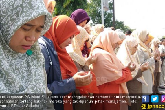 Gaji Dipangkas, Ratusan Pegawai RS Islam Gelar Doa Bersama - JPNN.COM
