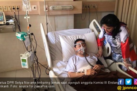 Sepertinya Ada Hal Aneh soal EKG dan Tasbih di Foto Setnov - JPNN.COM