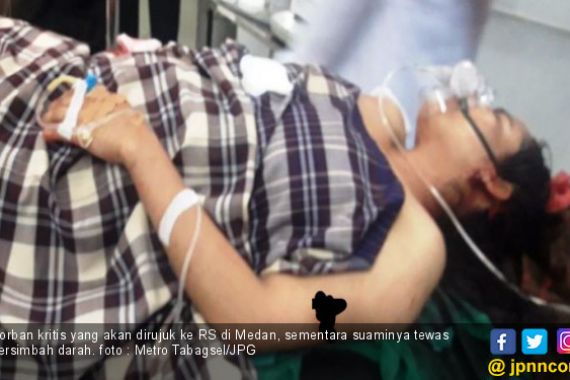 Pasutri Dibantai di Tapsel, Suami Tewas, Istri Kritis - JPNN.COM