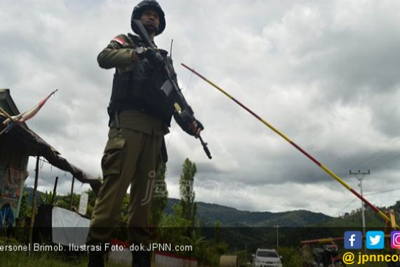 Detik-Detik 4 Polisi Kena Tembak di Tembagapura - JPNN.COM