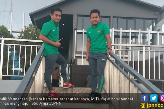 Gelandang Timnas Sesalkan Meninggalnya Monang Sianturi - JPNN.COM