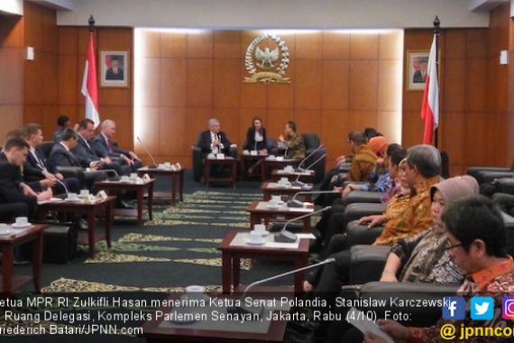 Ketua MPR Terima Ketua Senat Polandia - JPNN.COM