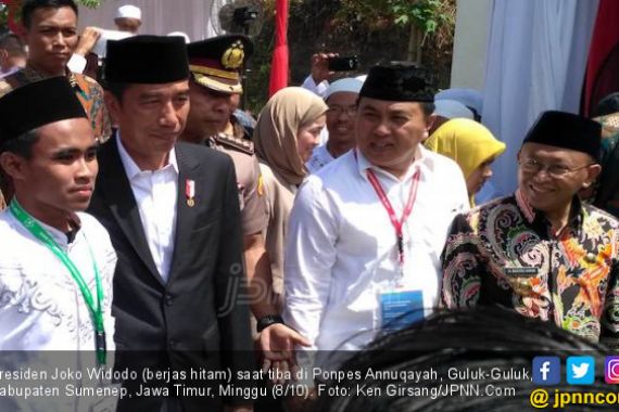 Presiden Jokowi Ajak Santri Aktif Jaga Perdamaian - JPNN.COM