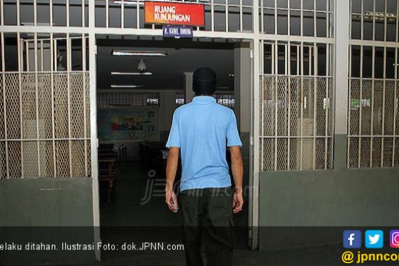 Bunuh Kakak Tiri demi Melindungi Ibu - JPNN.COM