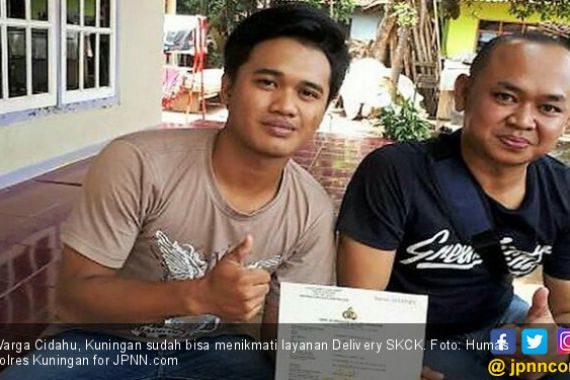 Polsek Cidahu Kuningan Terima Layanan Delivery SKCK - JPNN.COM