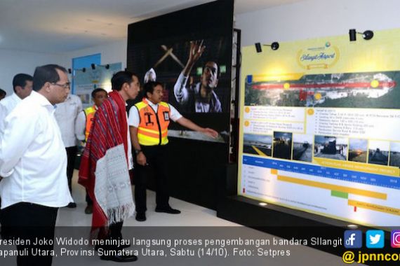 Kurang Besar, Jokowi Minta Bandara Silangit Diperluas Lagi - JPNN.COM