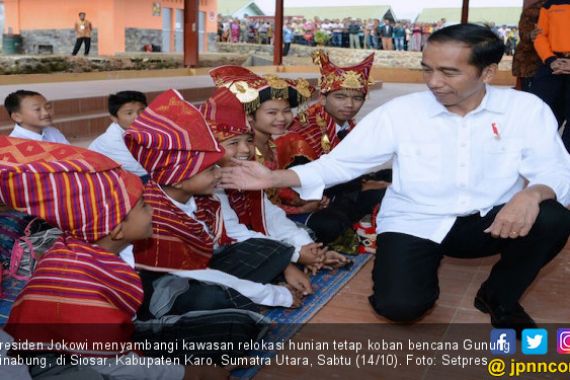 Jokowi Tinjau Relokasi Sinabung dan Rumah Prajurit TNI - JPNN.COM