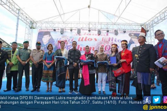 DPD Berharap Kain Ulos Menjadi Warisan Budaya Indonesia - JPNN.COM