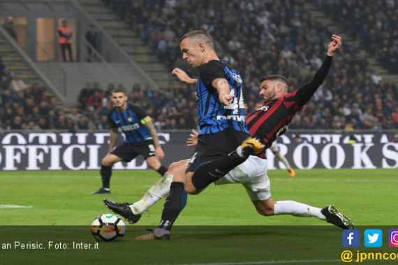 Gelandang Inter Milan Langsung Kirim Ancaman untuk Napoli - JPNN.COM