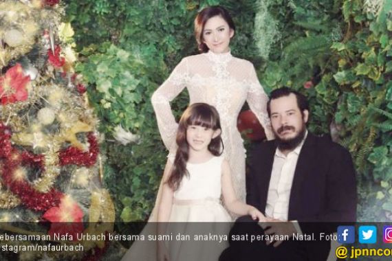 Nafa Urbach Sengaja Rahasiakan Perceraian dari Anak - JPNN.COM