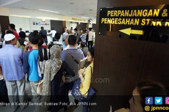 Samsat Online, Bayar Pajak Kendaraan Kelar 2 Menit - JPNN.COM