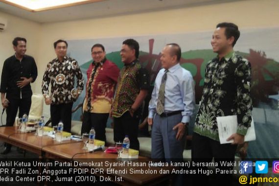 Effendi Simbolon: Pak Jokowi sudah Berhasil - JPNN.COM